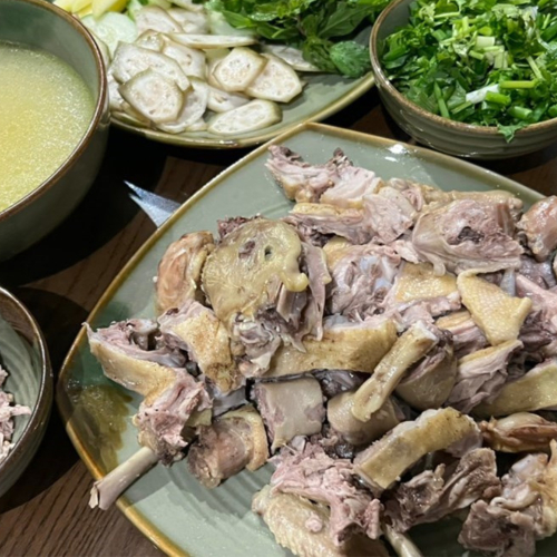 Vịt xiêm nấu cháo